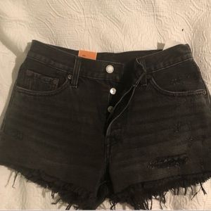 LEVI 501 cutoff black jean shorts